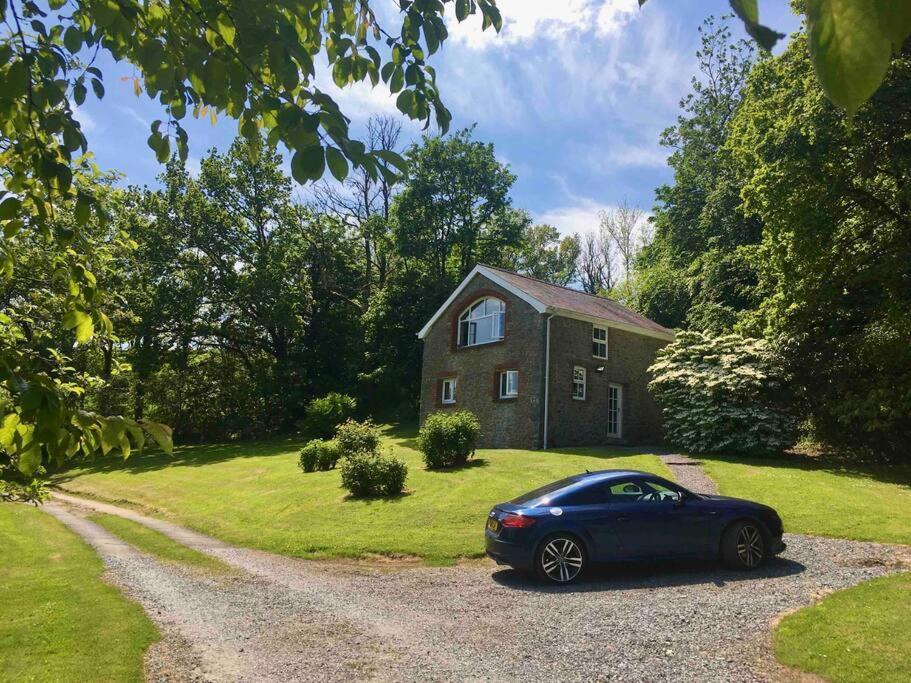 Beautiful Garden Cottage, Close To Llandeilo. Hoel-galed Exterior foto